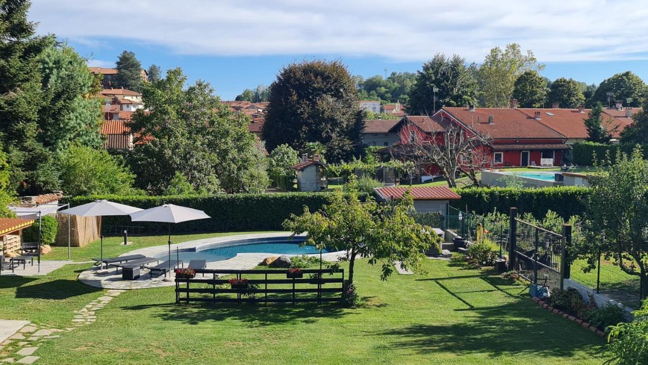 Bed and Breakfast La Tana Dei Corgi Moncrivello Exterior foto
