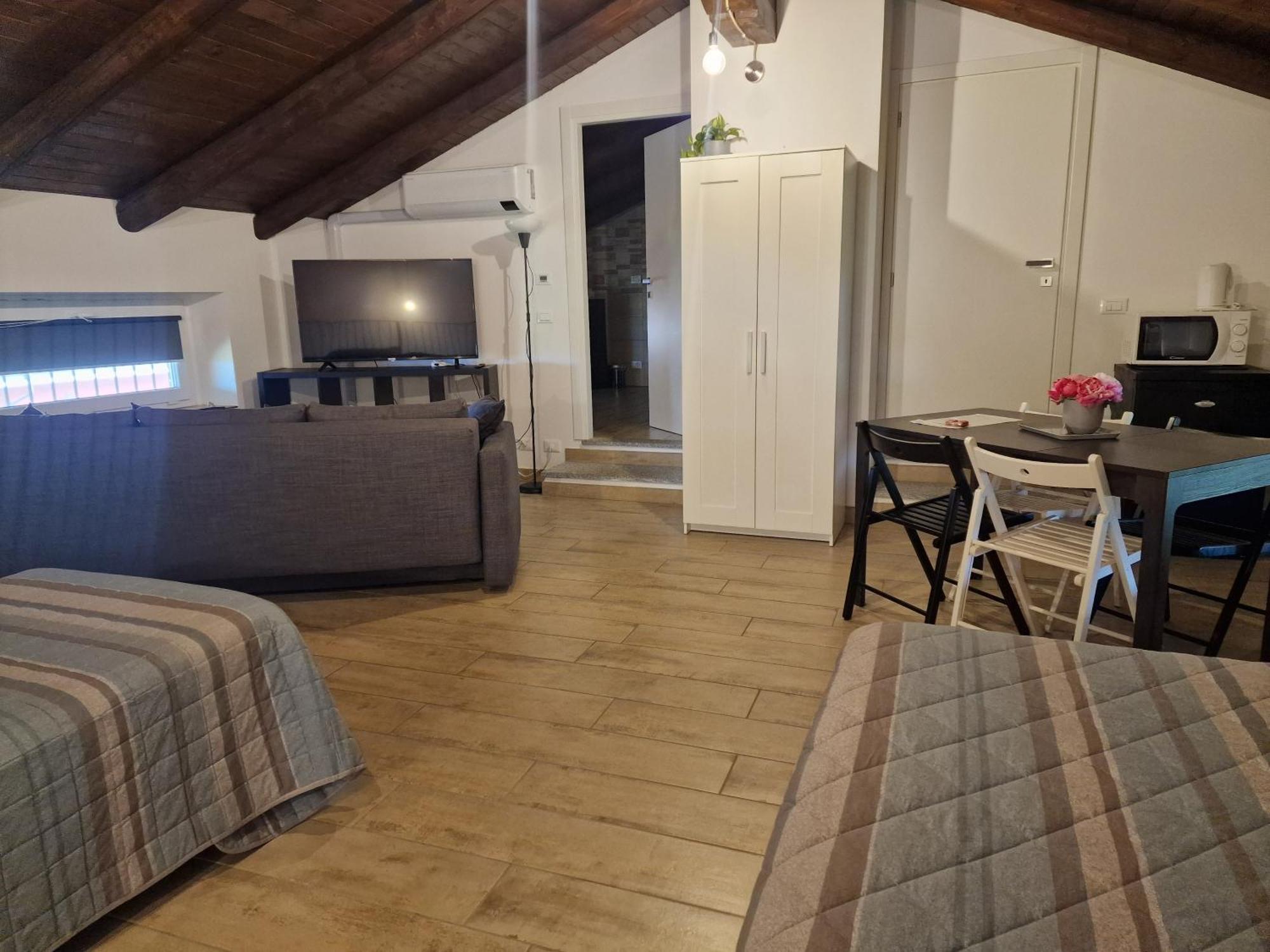 Bed and Breakfast La Tana Dei Corgi Moncrivello Exterior foto