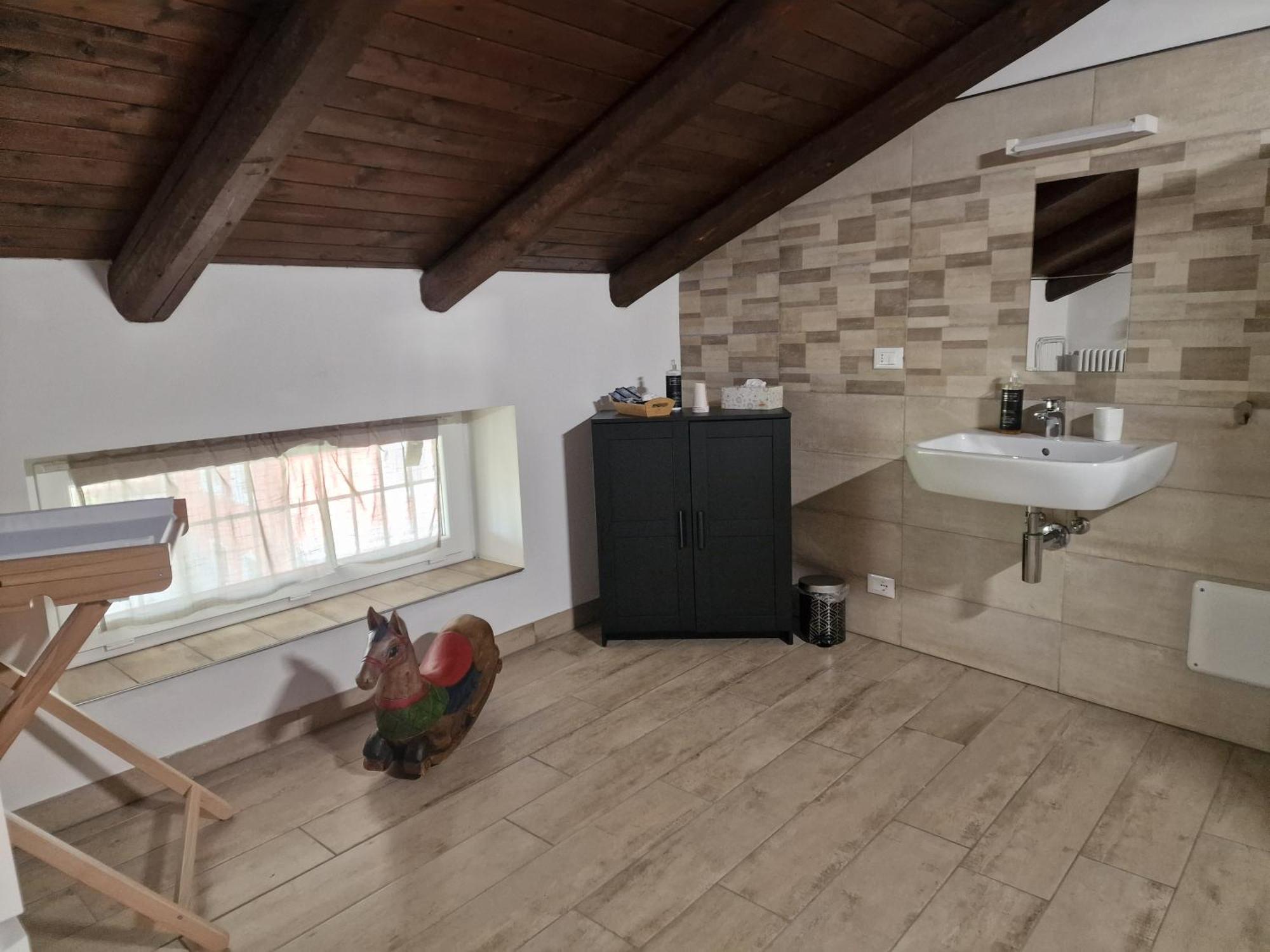 Bed and Breakfast La Tana Dei Corgi Moncrivello Exterior foto